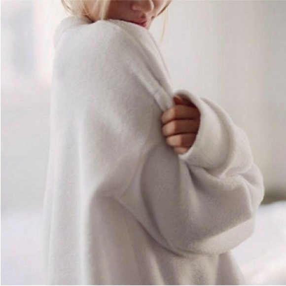 Daydream Nation Dolls Kill Only Hell Couch Crasher Oversized White Sweatshirt - Picture 2 of 8